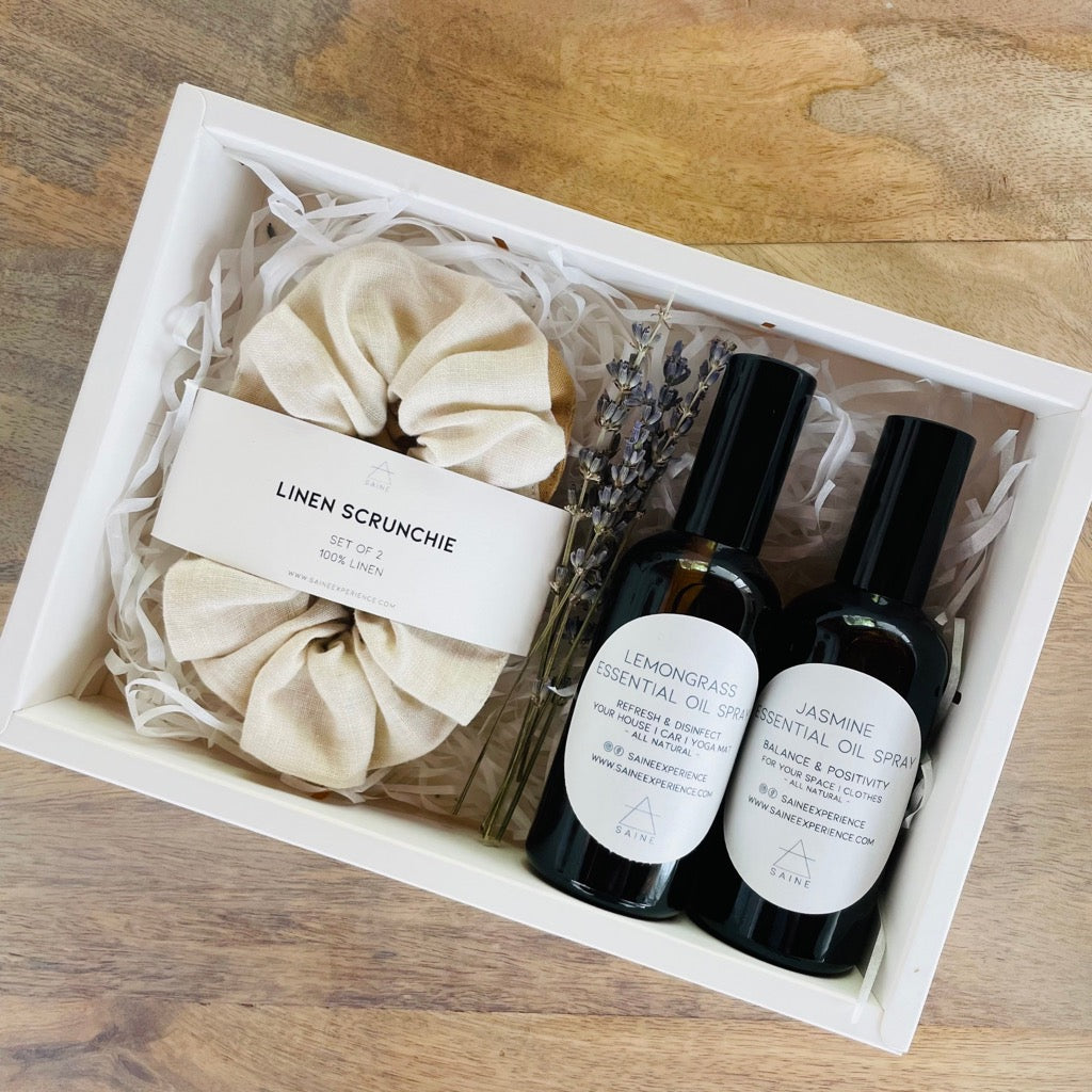 Geschenkbox-Haargummi-Set und Ihre Lieblingssprays mit ätherischen Ölen