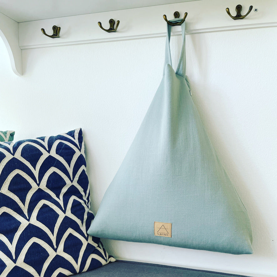 Triangle Buckwheat Meditation Pillow, Posture & Comfort, SAINE